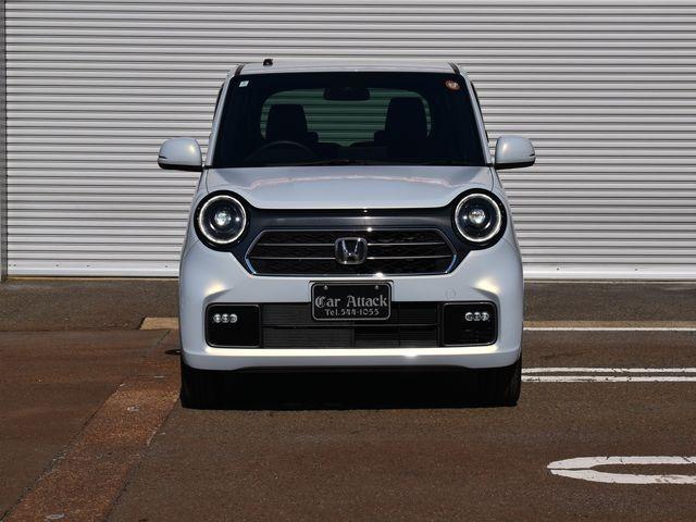 Ｎ－ＯＮＥ プレミアム　ツアラー　４ＷＤターボ　純正オーディオ　バックカメラ　ＴＶ　ＣＤ　ホンダセンシング　クルーズコントロール　パドルシフト　ハーフレザーシート　ＬＥＤライト　デイライト　プッシュスタート　シートヒーター（8枚目）