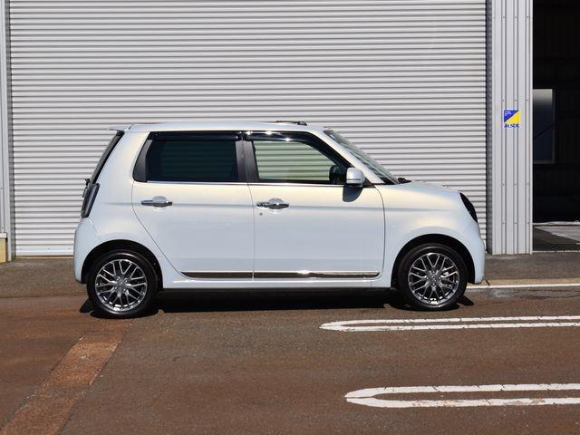 Ｎ－ＯＮＥ プレミアム　ツアラー　４ＷＤターボ　純正オーディオ　バックカメラ　ＴＶ　ＣＤ　ホンダセンシング　クルーズコントロール　パドルシフト　ハーフレザーシート　ＬＥＤライト　デイライト　プッシュスタート　シートヒーター（9枚目）