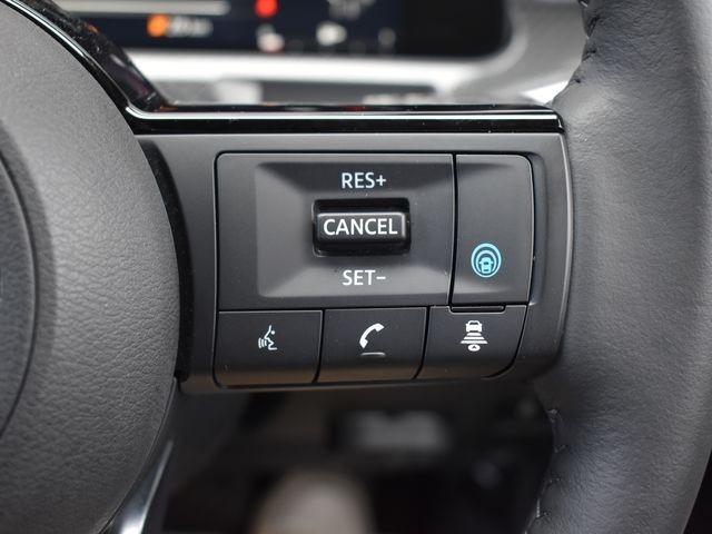 オーラ G FOUR レザーエディション 4WD 純正9インチナビTV アラウンドビューM プロパイロット BOSEサウンド レザーシート エマージェンシーブレーキ ドラレコ ETC2.0 SOSコール ワイヤレス充電 インテリジェントミラー(7枚目)