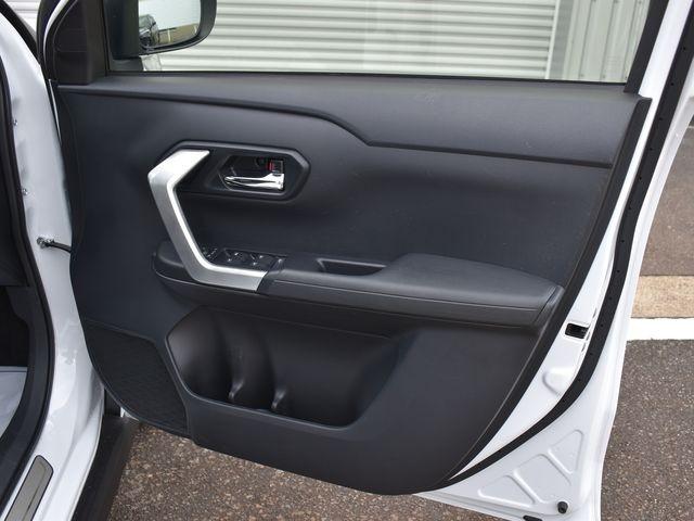 ロッキー プレミアムG 4WD ターボ 純正9インチナビTV パノラマM 2トーンカラー スマアシ ナビ連動ドラレコ レーダークルコン ハーフレザーシート LEDライト シーケンシャルターンランプ 社外アルミ ETC(31枚目)