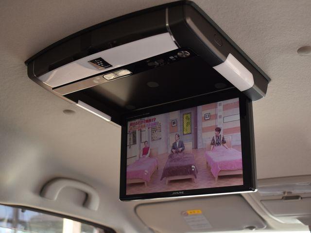 アルパイン製１０．２型フリップダウンモニター付き♪