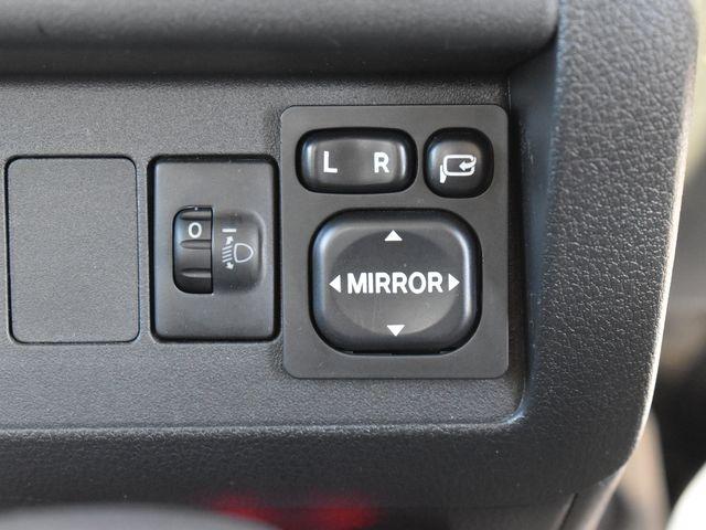 ハイゼットトラック エクストラ　４ＷＤ　オートマチック　メモリーナビ　フルセグＴＶ　Ｂｌｕｅｔｏｏｔｈ　キーレス　ＬＥＤライト　フォグランプ　ＥＴＣ　荷台ゴムマット　社外アルミ　メッキドアミラー　ワンオーナー車　マット　バイザー（18枚目）