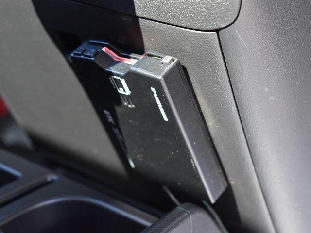 ハイゼットトラック エクストラ　４ＷＤ　オートマチック　メモリーナビ　フルセグＴＶ　Ｂｌｕｅｔｏｏｔｈ　キーレス　ＬＥＤライト　フォグランプ　ＥＴＣ　荷台ゴムマット　社外アルミ　メッキドアミラー　ワンオーナー車　マット　バイザー（19枚目）