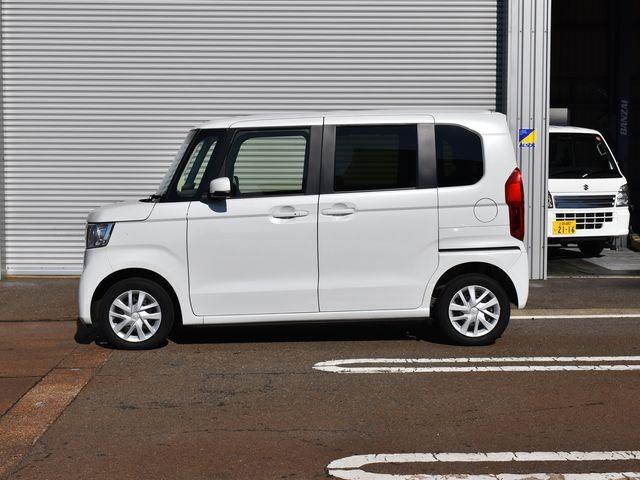 N-BOX G・Lホンダセンシング 4WD メモリーナビ Bカメラ 左側パワースライドドア ホンダセンシング クルーズコントロール LEDライト プッシュスタート スマートキー ETC シートヒーター オートエアコン レンタカーアップ(4枚目)