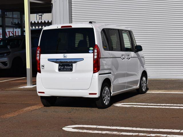 N-BOX G・Lホンダセンシング 4WD メモリーナビ Bカメラ 左側パワースライドドア ホンダセンシング クルーズコントロール LEDライト プッシュスタート スマートキー ETC シートヒーター オートエアコン レンタカーアップ(6枚目)