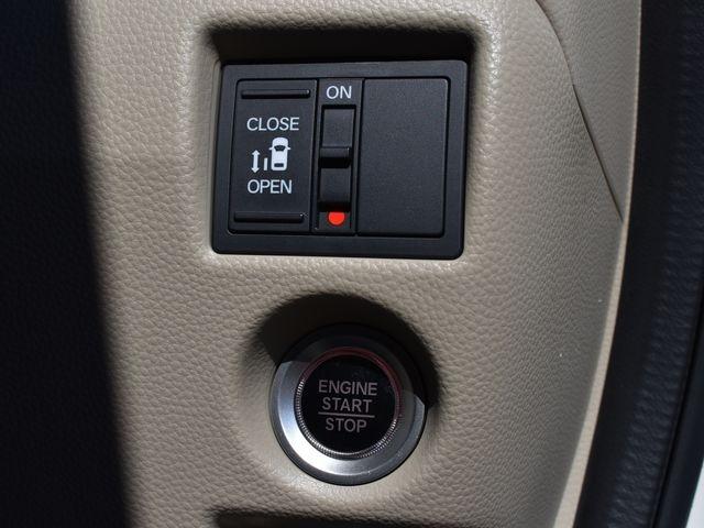 N-BOX G・Lホンダセンシング 4WD メモリーナビ Bカメラ 左側パワースライドドア ホンダセンシング クルーズコントロール LEDライト プッシュスタート スマートキー ETC シートヒーター オートエアコン レンタカーアップ(16枚目)