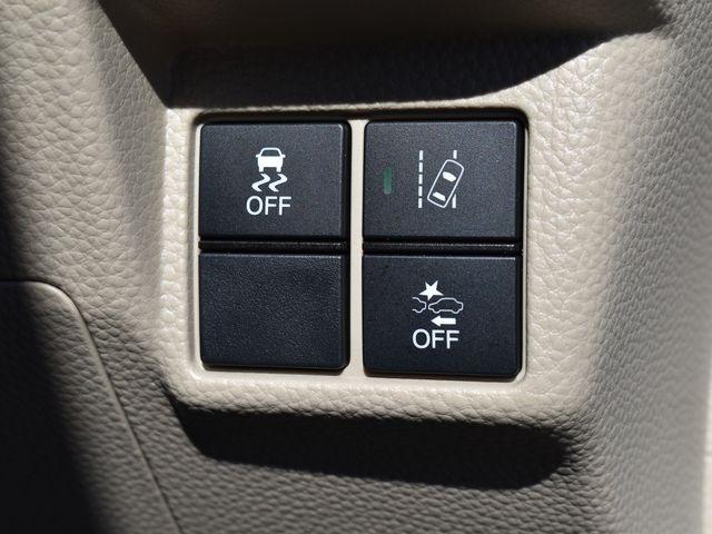 N-BOX G・Lホンダセンシング 4WD メモリーナビ Bカメラ 左側パワースライドドア ホンダセンシング クルーズコントロール LEDライト プッシュスタート スマートキー ETC シートヒーター オートエアコン レンタカーアップ(18枚目)