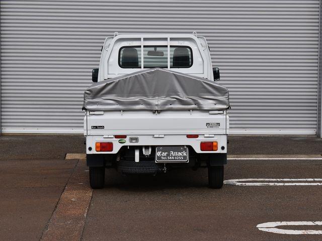 キャリイトラック ＫＣエアコン・パワステ　４ＷＤ　５速マニュアル　左右開閉ホロ　エアコン　パワステ　純正ラジオ　Ｗエアバック　アルミホイール　荷台ゴムマット　荷台プロテクター　車内マット　ドアバイザー（12枚目）