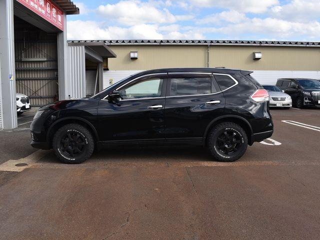 エクストレイル ２０Ｘ　エマージェンシーブレーキパッケージ　４ＷＤ　純正メモリーナビＴＶ　バックカメラ　エマージェンシーブレーキ　プッシュスタート　インテリジェントキー　社外アルミホイール　ＢＦグッドリッチタイヤ　シートヒーター　ＥＴＣ　オートエアコン（11枚目）