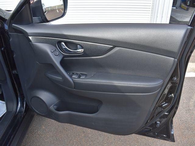 エクストレイル ２０Ｘ　エマージェンシーブレーキパッケージ　４ＷＤ　純正メモリーナビＴＶ　バックカメラ　エマージェンシーブレーキ　プッシュスタート　インテリジェントキー　社外アルミホイール　ＢＦグッドリッチタイヤ　シートヒーター　ＥＴＣ　オートエアコン（28枚目）