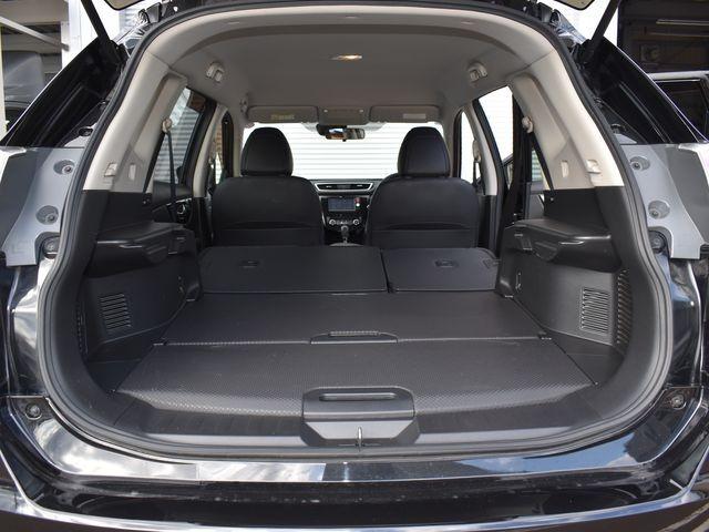 エクストレイル ２０Ｘ　エマージェンシーブレーキパッケージ　４ＷＤ　純正メモリーナビＴＶ　バックカメラ　エマージェンシーブレーキ　プッシュスタート　インテリジェントキー　社外アルミホイール　ＢＦグッドリッチタイヤ　シートヒーター　ＥＴＣ　オートエアコン（31枚目）