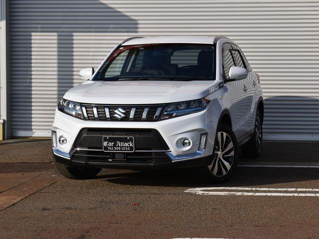 エスクード ベースグレード　４ＷＤ　純正８インチナビＴＶ　バックカメラ　前後ドラレコ　ＡＬＬＧＲＩＰ　スズキセーフティサポート　ＬＥＤライト　クルーズコントロール　ハーフレザーシート　プッシュスタート　ＥＴＣ　ワンオーナー車（2枚目）