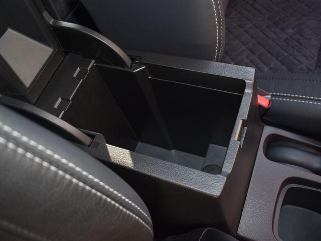 エスクード ベースグレード　４ＷＤ　純正８インチナビＴＶ　バックカメラ　前後ドラレコ　ＡＬＬＧＲＩＰ　スズキセーフティサポート　ＬＥＤライト　クルーズコントロール　ハーフレザーシート　プッシュスタート　ＥＴＣ　ワンオーナー車（32枚目）