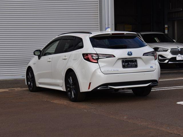 カローラツーリング ハイブリッド　ダブルバイビー　４ＷＤ　８インチディスプレイオーディオ　ＴＶ　Ｂカメラ　ドラレコ　セーフティセンス　レーダークルーズコントロール　ルーフレール　ＬＥＤライト　フォグランプ　ハーフレザーシート　ＥＴＣ　未使用品タイヤ（12枚目）