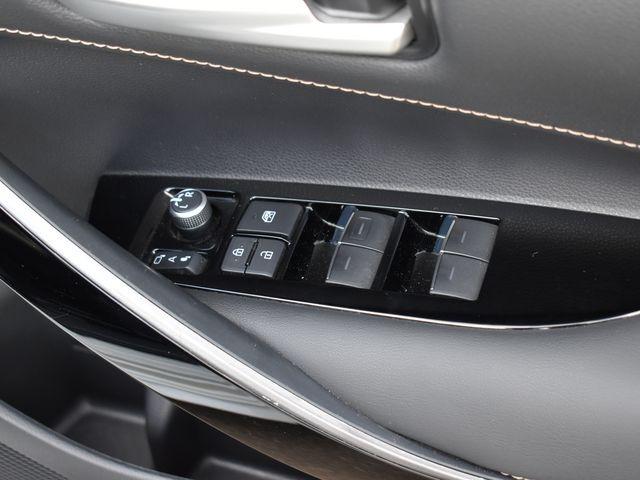 カローラツーリング ハイブリッド　ダブルバイビー　４ＷＤ　８インチディスプレイオーディオ　ＴＶ　Ｂカメラ　ドラレコ　セーフティセンス　レーダークルーズコントロール　ルーフレール　ＬＥＤライト　フォグランプ　ハーフレザーシート　ＥＴＣ　未使用品タイヤ（31枚目）