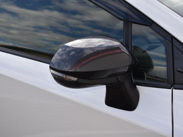 カローラツーリング ハイブリッド　ダブルバイビー　４ＷＤ　８インチディスプレイオーディオ　ＴＶ　Ｂカメラ　ドラレコ　セーフティセンス　レーダークルーズコントロール　ルーフレール　ＬＥＤライト　フォグランプ　ハーフレザーシート　ＥＴＣ　未使用品タイヤ（38枚目）