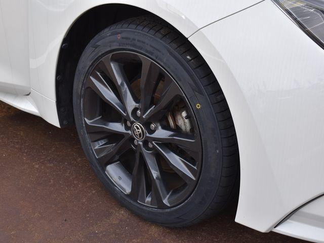 カローラツーリング ハイブリッド　ダブルバイビー　４ＷＤ　８インチディスプレイオーディオ　ＴＶ　Ｂカメラ　ドラレコ　セーフティセンス　レーダークルーズコントロール　ルーフレール　ＬＥＤライト　フォグランプ　ハーフレザーシート　ＥＴＣ　未使用品タイヤ（41枚目）