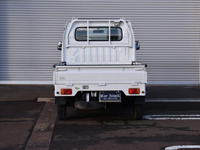 キャリイトラック FC農繁仕様 4WD 5速マニュアル ショートホイールベース ワンオーナー車 エアコン パワステ デフロック 荷台プロテクター ゲートチェーン 作業灯 ラジオ(6枚目)