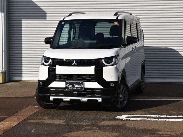 デリカミニ Ｔ　プレミアム　４ＷＤターボ　９インチナビＴＶ　マルチアラウンドモニター　ドラレコ　三菱ｅアシスト　両側パワスラ　キックセンサー電動スライド　ルーフレール　ハーフレザーシート　ＬＥＤライト　ＥＴＣ　ワンオーナー（2枚目）