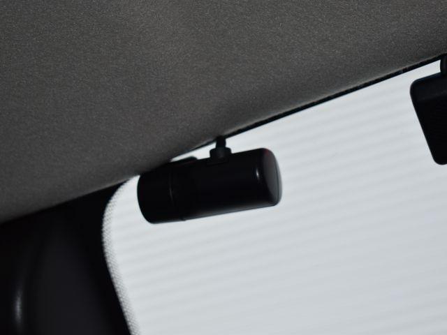 デリカミニ Ｔ　プレミアム　４ＷＤターボ　９インチナビＴＶ　マルチアラウンドモニター　ドラレコ　三菱ｅアシスト　両側パワスラ　キックセンサー電動スライド　ルーフレール　ハーフレザーシート　ＬＥＤライト　ＥＴＣ　ワンオーナー（9枚目）