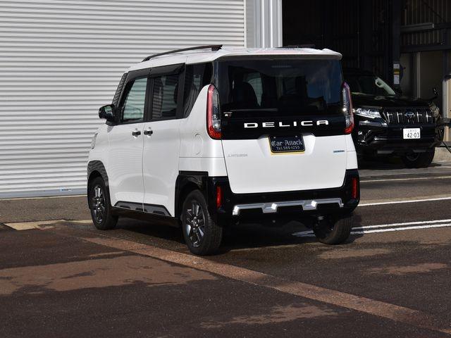 デリカミニ Ｔ　プレミアム　４ＷＤターボ　９インチナビＴＶ　マルチアラウンドモニター　ドラレコ　三菱ｅアシスト　両側パワスラ　キックセンサー電動スライド　ルーフレール　ハーフレザーシート　ＬＥＤライト　ＥＴＣ　ワンオーナー（14枚目）