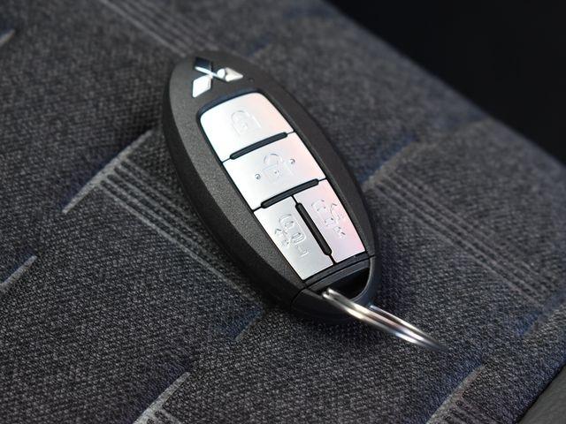 デリカミニ Ｔ　プレミアム　４ＷＤターボ　９インチナビＴＶ　マルチアラウンドモニター　ドラレコ　三菱ｅアシスト　両側パワスラ　キックセンサー電動スライド　ルーフレール　ハーフレザーシート　ＬＥＤライト　ＥＴＣ　ワンオーナー（26枚目）