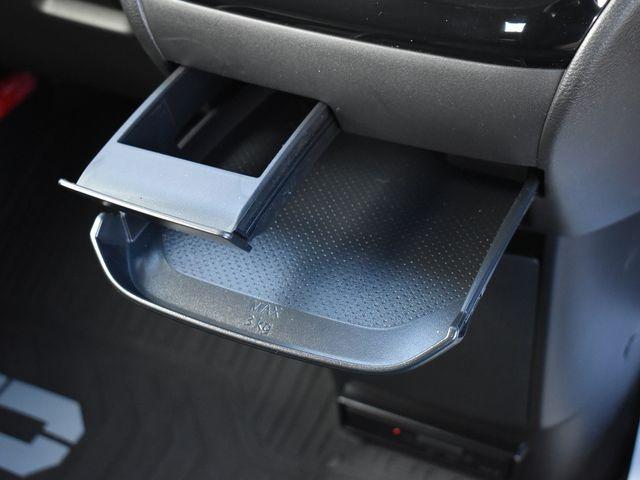 デリカミニ Ｔ　プレミアム　４ＷＤターボ　９インチナビＴＶ　マルチアラウンドモニター　ドラレコ　三菱ｅアシスト　両側パワスラ　キックセンサー電動スライド　ルーフレール　ハーフレザーシート　ＬＥＤライト　ＥＴＣ　ワンオーナー（36枚目）