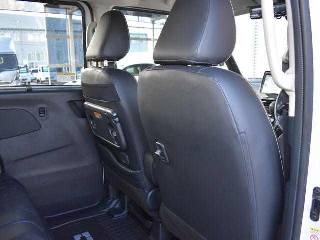 デリカミニ Ｔ　プレミアム　４ＷＤターボ　９インチナビＴＶ　マルチアラウンドモニター　ドラレコ　三菱ｅアシスト　両側パワスラ　キックセンサー電動スライド　ルーフレール　ハーフレザーシート　ＬＥＤライト　ＥＴＣ　ワンオーナー（42枚目）