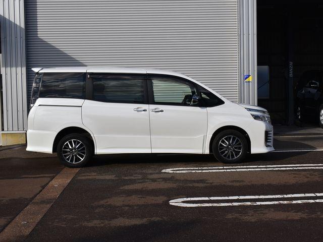 両側パワースライドドア！！