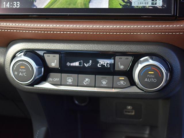 キックス Ｘ　ＦＯＵＲ　ツートーンインテリアエディション　ブラウン内装　４ＷＤ　純正９インチナビＴＶ　アラウンドビューＭ　ドラレコ　プロパイロット　ＥＴＣ　レザーシート　インテリジェントルームミラー　シートヒーター　純正アルミ　ステアリングヒーター　禁煙車（30枚目）