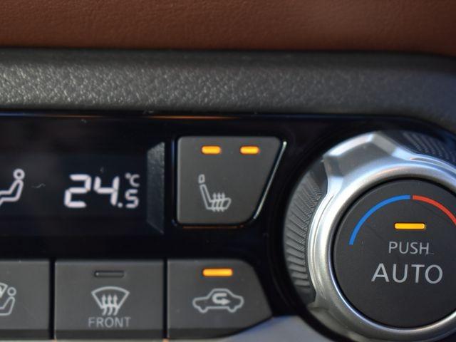キックス Ｘ　ＦＯＵＲ　ツートーンインテリアエディション　ブラウン内装　４ＷＤ　純正９インチナビＴＶ　アラウンドビューＭ　ドラレコ　プロパイロット　ＥＴＣ　レザーシート　インテリジェントルームミラー　シートヒーター　純正アルミ　ステアリングヒーター　禁煙車（31枚目）