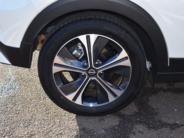 キックス Ｘ　ＦＯＵＲ　ツートーンインテリアエディション　ブラウン内装　４ＷＤ　純正９インチナビＴＶ　アラウンドビューＭ　ドラレコ　プロパイロット　ＥＴＣ　レザーシート　インテリジェントルームミラー　シートヒーター　純正アルミ　ステアリングヒーター　禁煙車（47枚目）