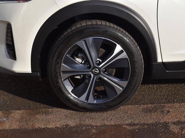 キックス Ｘ　ＦＯＵＲ　ツートーンインテリアエディション　ブラウン内装　４ＷＤ　純正９インチナビＴＶ　アラウンドビューＭ　ドラレコ　プロパイロット　ＥＴＣ　レザーシート　インテリジェントルームミラー　シートヒーター　純正アルミ　ステアリングヒーター　禁煙車（49枚目）