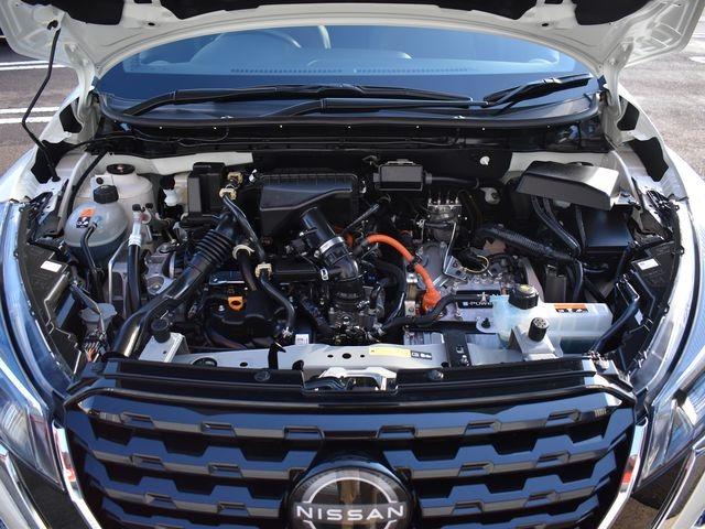 キックス Ｘ　ＦＯＵＲ　ツートーンインテリアエディション　ブラウン内装　４ＷＤ　純正９インチナビＴＶ　アラウンドビューＭ　ドラレコ　プロパイロット　ＥＴＣ　レザーシート　インテリジェントルームミラー　シートヒーター　純正アルミ　ステアリングヒーター　禁煙車（51枚目）