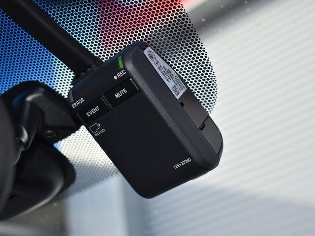 フリードハイブリッド ハイブリッド・G 4WD 9インチインターナビTV バックカメラ 前後ドラレコ ホンダセンシング 両側パワースライドドア LEDライト アルミホイール ハーフレザーシート シートヒーター ワンオーナー車 禁煙車(7枚目)