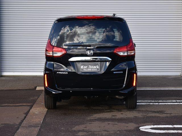 フリードハイブリッド ハイブリッド・G 4WD 9インチインターナビTV バックカメラ 前後ドラレコ ホンダセンシング 両側パワースライドドア LEDライト アルミホイール ハーフレザーシート シートヒーター ワンオーナー車 禁煙車(13枚目)