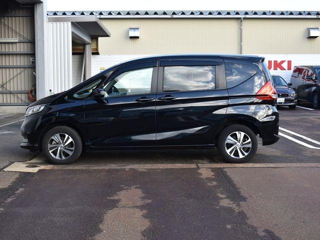 フリードハイブリッド ハイブリッド・G 4WD 9インチインターナビTV バックカメラ 前後ドラレコ ホンダセンシング 両側パワースライドドア LEDライト アルミホイール ハーフレザーシート シートヒーター ワンオーナー車 禁煙車(16枚目)