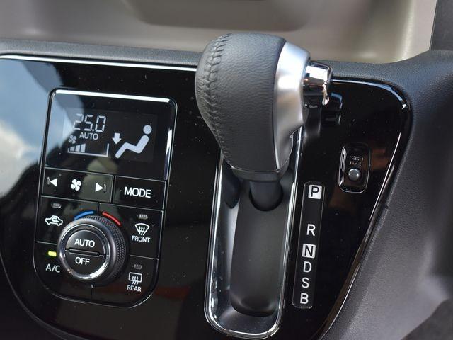 パッソ モーダ　Ｇパッケージ　４ＷＤ　純正メモリーナビＴＶ　Ｂカメラ　ドラレコ　スマートアシスト　ＬＥＤライト　フォグランプ　ＥＴＣ　アルミホイール　ハーフレザーシート　プッシュスタート　スマートキー　オートライト　オートエアコン（16枚目）