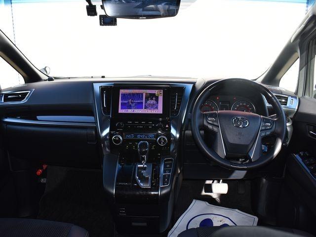 ヴェルファイア 2.5Z ゴールデンアイズ 4WD 9インチディスプレイオーディオ ナビTV フリップダウンモニター ドラレコ搭載ミラー Bカメラ 両側パワスラ セーフティセンス パワーバックドア 三眼LED シーケンシャルランプ ETC2.0(14枚目)