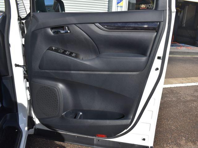 ヴェルファイア 2.5Z ゴールデンアイズ 4WD 9インチディスプレイオーディオ ナビTV フリップダウンモニター ドラレコ搭載ミラー Bカメラ 両側パワスラ セーフティセンス パワーバックドア 三眼LED シーケンシャルランプ ETC2.0(37枚目)