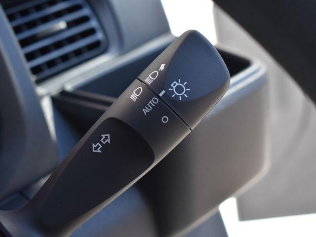 ハイゼットトラック スタンダード 農用スペシャル 4WD 届出済未使用車 5速マニュアル スマートアシスト 4枚リーフスプリング コーナーセンサー LED荷台作業灯 スーパーデフロック Wエアバック エアコン パワステ 純正ラジオ 純正ラバーマット(16枚目)