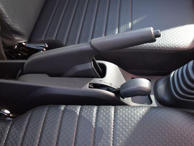 ハイゼットトラック スタンダード 農用スペシャル 4WD 届出済未使用車 5速マニュアル スマートアシスト 4枚リーフスプリング コーナーセンサー LED荷台作業灯 スーパーデフロック Wエアバック エアコン パワステ 純正ラジオ 純正ラバーマット(17枚目)