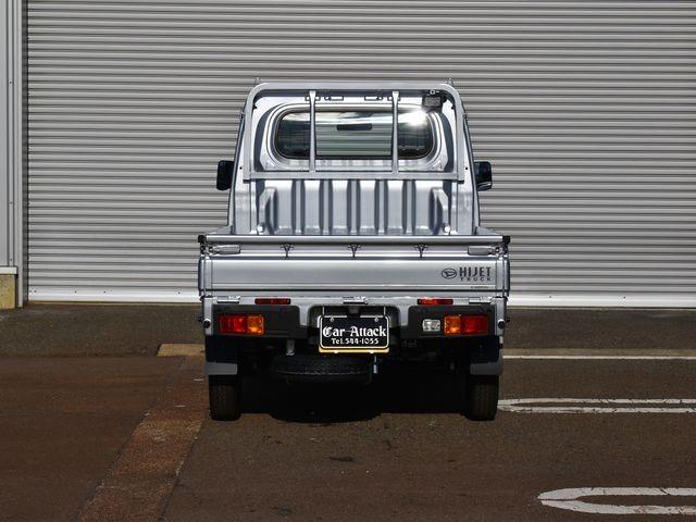 ハイゼットトラック スタンダード 農用スペシャル 4WD 届出済未使用車 CVT 電子制御式4WD スマアシ 4枚リーフスプリング コーナーセンサー LED荷台作業灯 スーパーデフロック Wエアバック エアコン パワステ 純正ラジオ 純正ラバーマット(5枚目)