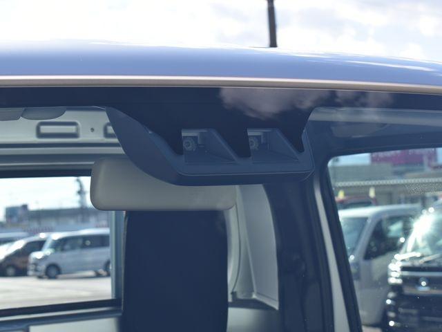 ハイゼットトラック スタンダード 農用スペシャル 4WD 届出済未使用車 CVT 電子制御式4WD スマアシ 4枚リーフスプリング コーナーセンサー LED荷台作業灯 スーパーデフロック Wエアバック エアコン パワステ 純正ラジオ 純正ラバーマット(13枚目)