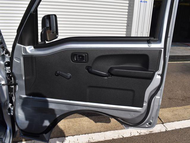 ハイゼットトラック スタンダード 農用スペシャル 4WD 届出済未使用車 CVT 電子制御式4WD スマアシ 4枚リーフスプリング コーナーセンサー LED荷台作業灯 スーパーデフロック Wエアバック エアコン パワステ 純正ラジオ 純正ラバーマット(21枚目)