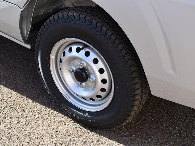 ハイゼットトラック スタンダード 農用スペシャル 4WD 届出済未使用車 CVT 電子制御式4WD スマアシ 4枚リーフスプリング コーナーセンサー LED荷台作業灯 スーパーデフロック Wエアバック エアコン パワステ 純正ラジオ 純正ラバーマット(24枚目)