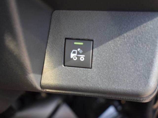 ハイゼットトラック ジャンボエクストラ 4WD 届出済未使用車 CVT 9インチスマホ連携ディスプレイオーディオ Bluetooth バックカメラ スマートアシスト カラーパック プッシュスタート LEDライト 電子制御式4WD 純正マット(26枚目)