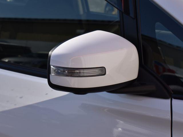 �E�B���J�[�t���h�A�~���[