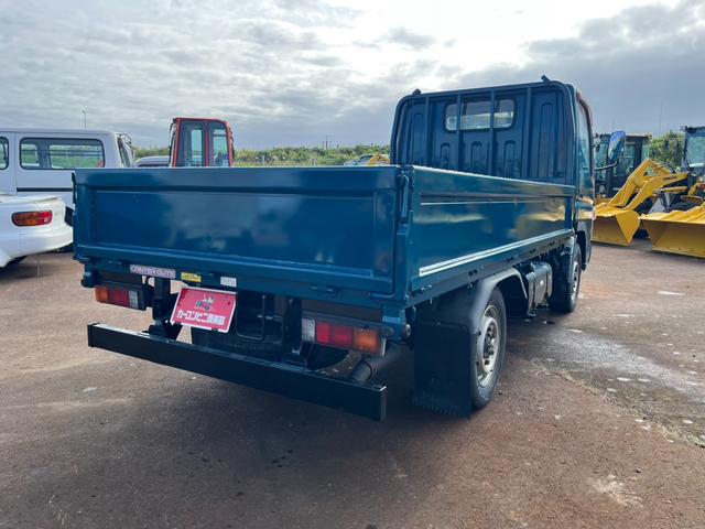 キャンターガッツ 　平　４ＷＤ　積載１５００ｋｇ　１０尺ボデー　ターボ　４Ｍ４２　ＰＤＧ－　荷台鉄板ばり　３次排ガスクリア　全塗装済み（6枚目）