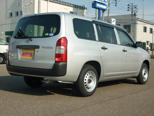 DXコンフォート4WD AT キーレス 最大積載400kg(8枚目)
